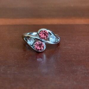 Silver tone pink and clear rhinestone ring size 6.5